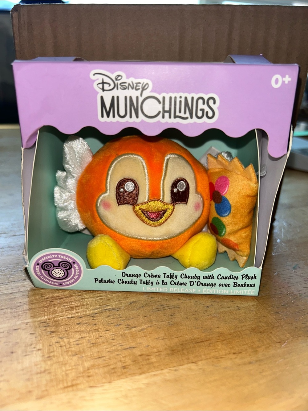 limited-release Disney Munchlings Specialty Treats Orange Crème Taffy Chuuby wit